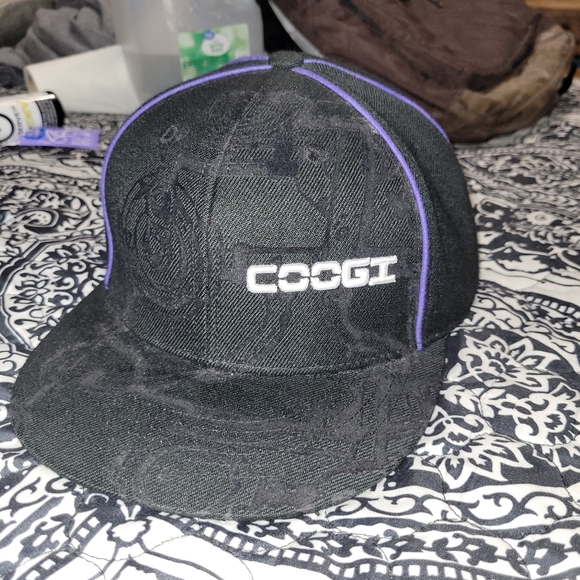 Coogi hat 7 3/4 - Picture 2 of 6
